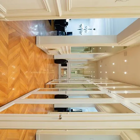 Somptueux Avec Jacuzzi - Champs Elysees Apartment Paris