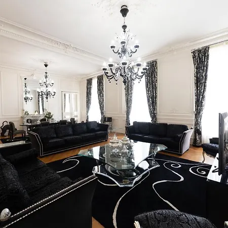 Somptueux Avec Jacuzzi - Champs Elysees Apartment