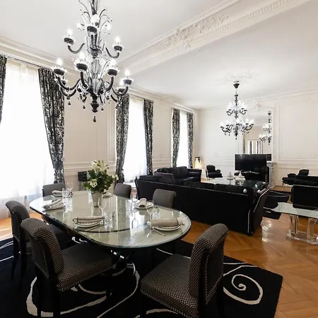 Somptueux Avec Jacuzzi - Champs Elysees Apartment Paris